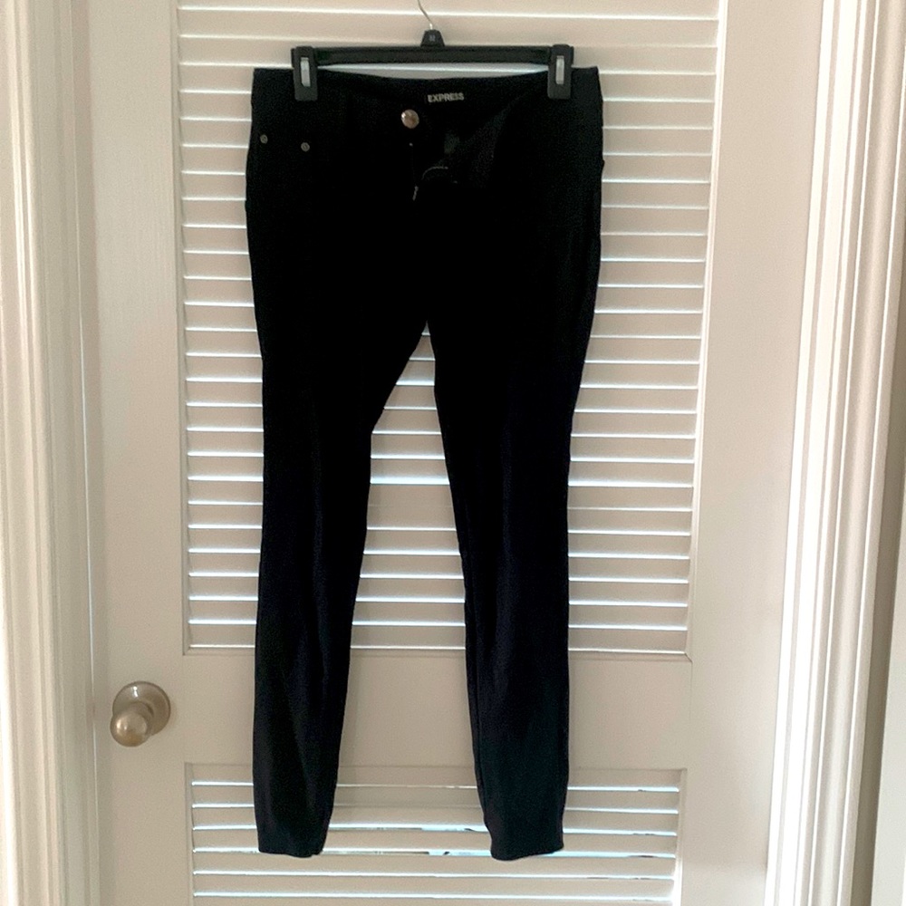Black Jeggings with pockets